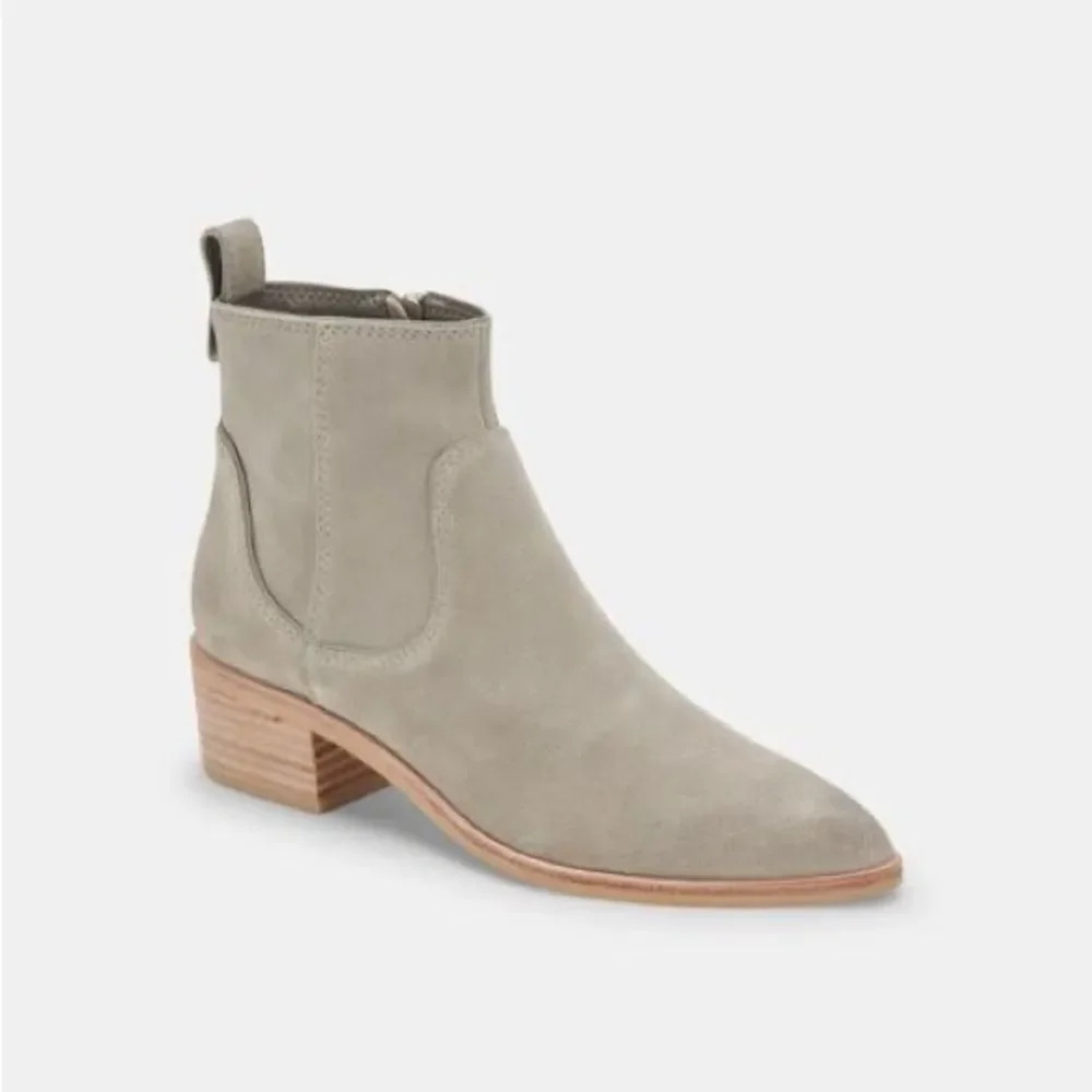 Dolce Vita Able Booties - Concrete Grey Suede